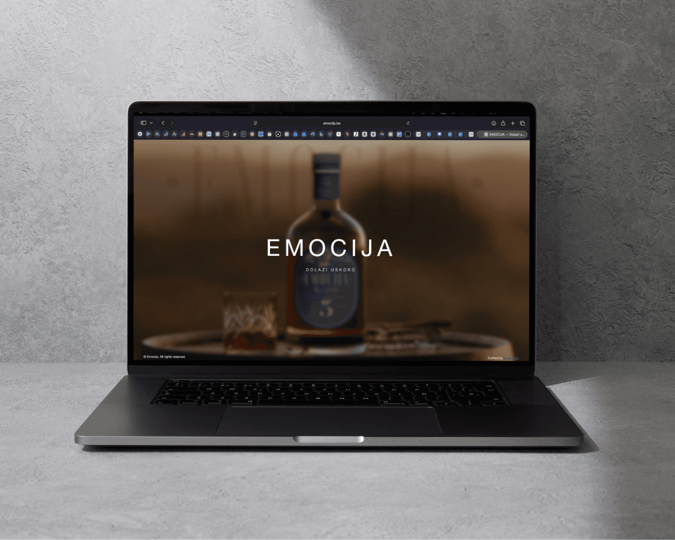 Emocija
